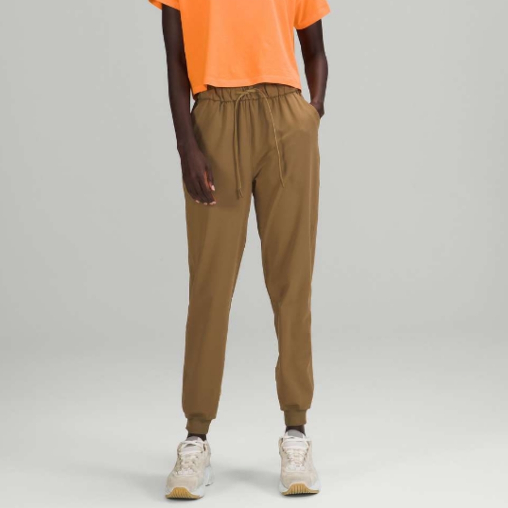 Lululemon High-Rise Jogger